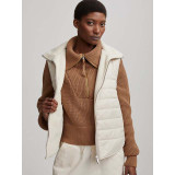 Varley's Women Ellis Reversible Quilt Gilet in Sandshell White