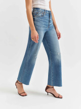 Daze Denim Women's Pleaser Jeans Wide Awake Vintage full length