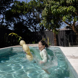 Sunny Life Kids' Inflatable Noodles in Poppy The Peach