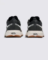 Vans Men's UltraRange 2.0 Shoes Black and White three-quarter view