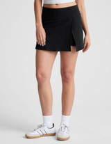Beyond Yoga Women's Spacedye Points Crossover Skirt in Darkest Night