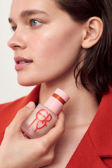 ERLY Skincare Daily Dew Serum ERLY Skincare Daily Dew detail