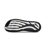 The Altra Men's Paradigm 8 Road Running Shoes in Grey