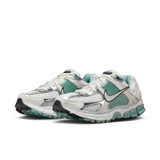Nike Women's Zoom Vomero 5 Shoes in Summit White front angle