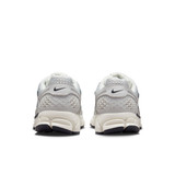 Nike Women's Zoom Vomero 5 Shoes
