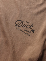 Duck Camp Men's Huntin' Lodge Tee in Pin Oak