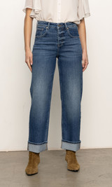 Sanctuary Women's Soleil 90's Straight Leg Jeans classic indigo front view