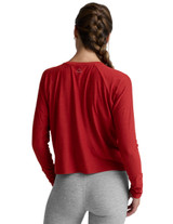 Beyond Yoga Women's Featherweight Daydream Pullover in Ruby Rush Heather