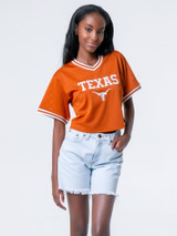 Established & Co. Women's University of Texas Mesh Cropped Football Jersey fit detail