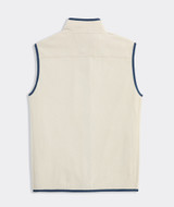 The Vineyard Vines Men's Harbor Fleece Vest in Stone