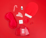 Pinch Provision Holiday Care Kit red front view