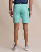 The Southern Tide Men's Coastal Breeze 8" Birdie Shorts in Gulf Shores