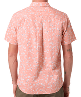 The O'Neill Men's Terrace Standard Short Sleeve Shirt in Langoustino