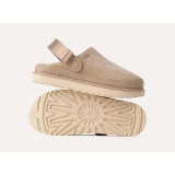 Ugg Women's Goldenstar Clogs in Sand front view