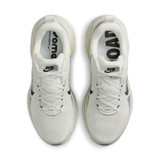 Nike Women's Vomero 18 Road Running Shoes Summit White and Black front view