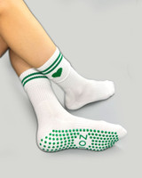 ZOĪ Heart Crew Grip Socks Green/White detail