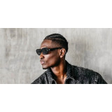 Blenders Onyx Sunglasses in the Jet Black colorway