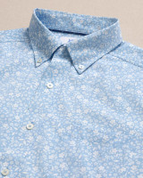 The Southern Tide Men’s Garden Blooms Coastal Breeze Sport Shirt in Tide Blue