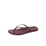 Reef Women's Cushion Slim Flip Flops Cabernet Crush lifestyle view