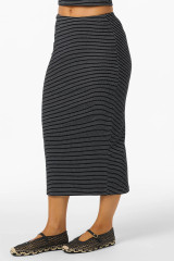 O'Neill Women's Kavali Stripe Skirt black stripe front view