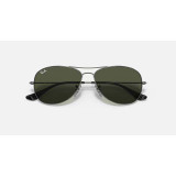 Ray-Ban Cockpit sunglasses in gunmetal with classic green lenses, folded view