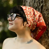 Handker Delphine Bandana Handker Delphine Bandana styled on model