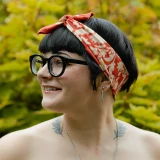 Handker Delphine Bandana Handker Delphine Bandana model wearing