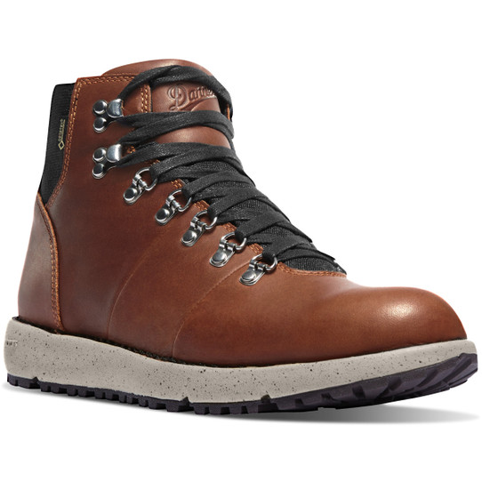 Danner Men's Vertigo 917 Boots in the Light Brown colorway