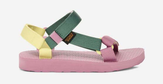 The Teva Kids' Original Universal Sandals in Lilas Multi The Teva Kids' Original Universal Sandals in Lilas Multi
