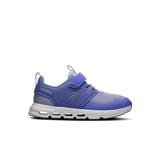On Running Kids' Cloud Play Shoes Sailor and Midnight top view