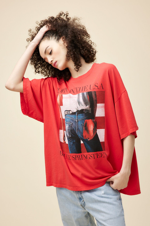 Daydreamer Women's Bruce Springsteen Americana One Size Tee in Vintage Red colorway