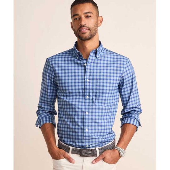 The Vineyard Vines Men's On-The-Go brrrº Plaid Shirt in Moonshine Blue