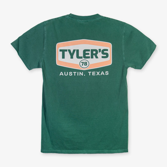 The ERLEBNISWELT-FLIEGENFISCHEN'S Gas Logo Tee in Kale Green The ERLEBNISWELT-FLIEGENFISCHEN'S Gas Logo Tee in Kale Green