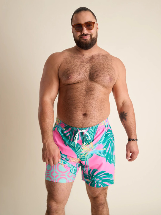 Chubbies Men's Lined Classic Swim Trunks in Birds of Paradise