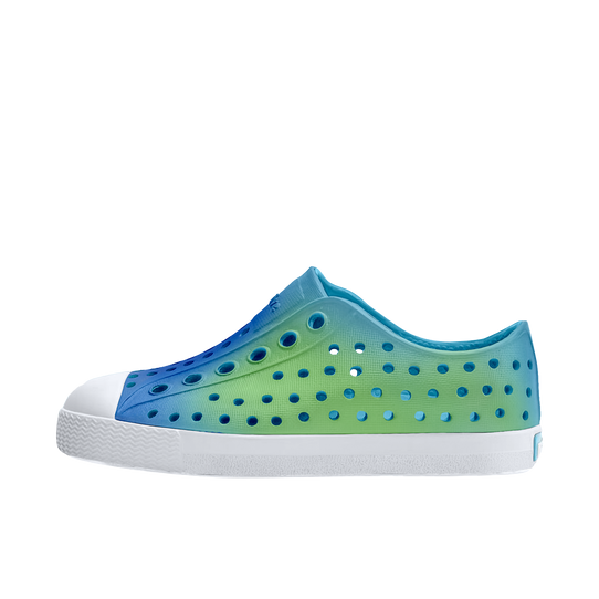 Native Little Kids' Jefferson Print Shoes in Blue/Shell White/Hilly UV Blur front view