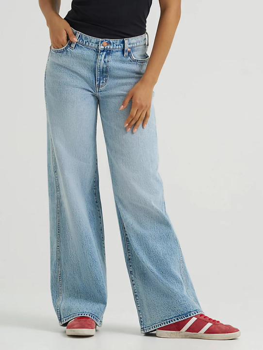 Wrangler Women's Low-rise baggy Jeans