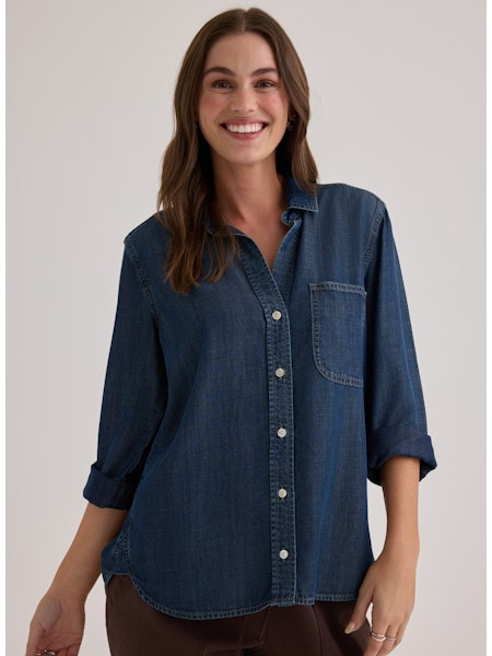 Bella Dahl Women's Shirttail Button Down detail view