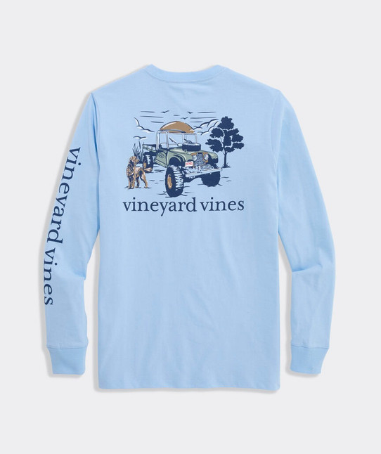 The Vineyard Vines Boys' Autumn Truck & Dog Longsleeve Pocket Tee in Jake Blue