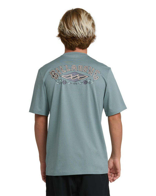 The Billabong Men's Heritage Loose Fit Short Sleeve Shirt in Sea Blue