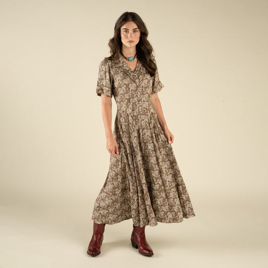 Sendero Provisions Co. Women's La Dahlia Maxi Dress in Parlor Rose Taupe