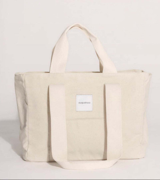 augustnoa The Everyday Tote in Natural full view
