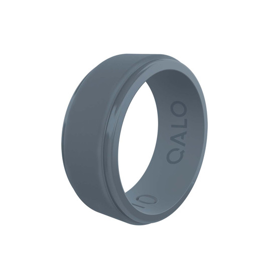 Qalo Men's Polished Step Edge Ring in Stormy Grey