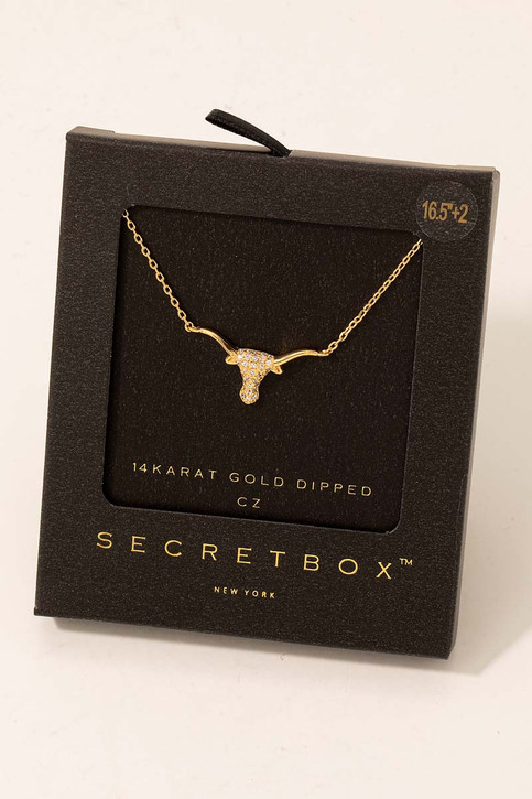 Longhorn Pendant Necklace in Gold
