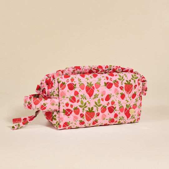 The Darling Effect Essentials Quilted Cosmetic Pouch in Strawberry Fields detail