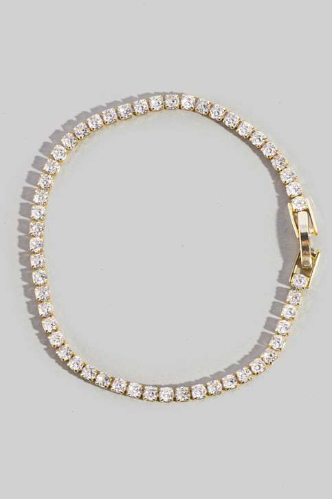 Fame Prong-Set Round Cubic Zirconia Tennis Bracelet in Gold close-up detail