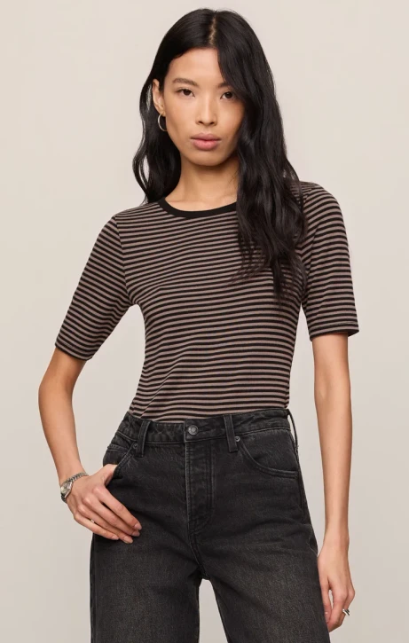 Women's Clothing | Short Sleeve Tops | TYLER'S