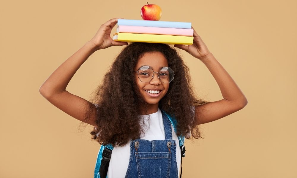 Trendy and Effortless Essentials for Back-To-School Outfits