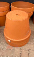 Terra Cotta - Standard Pot CM46 (18in) made by Deroma here at Twin Oaks Nursery & Supply