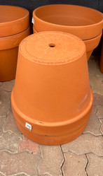 Terra Cotta - Standard Pot CM46 (18in) made by Deroma here at Twin Oaks Nursery & Supply