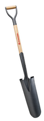 Corona D Handle Drain Spade Wood 48"/ 16" made by CORONA here at Twin Oaks Nursery & Supply